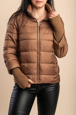 Късо капитонирано зимно яке