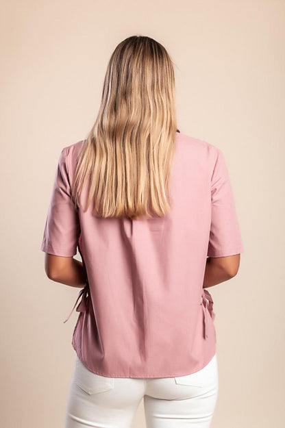 Cotton shirt with pockets
