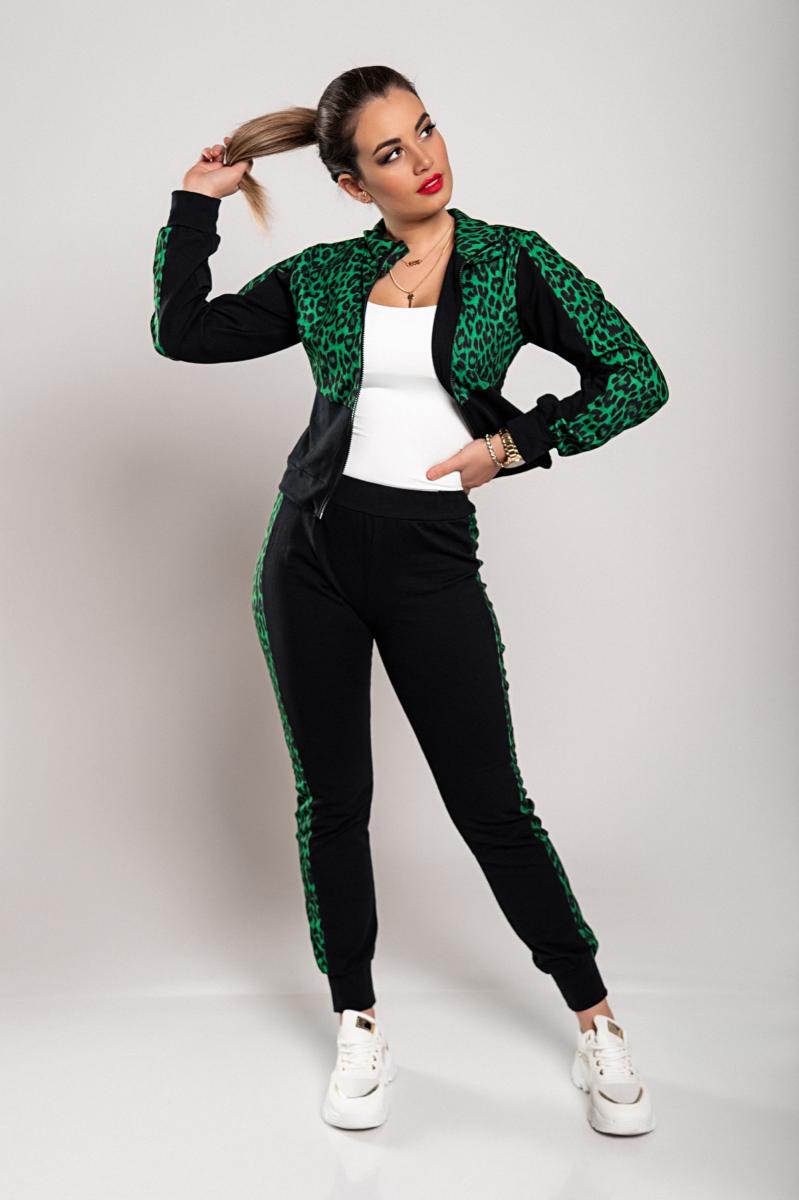 conjunto de chándal con estampado de leopardo Segovia