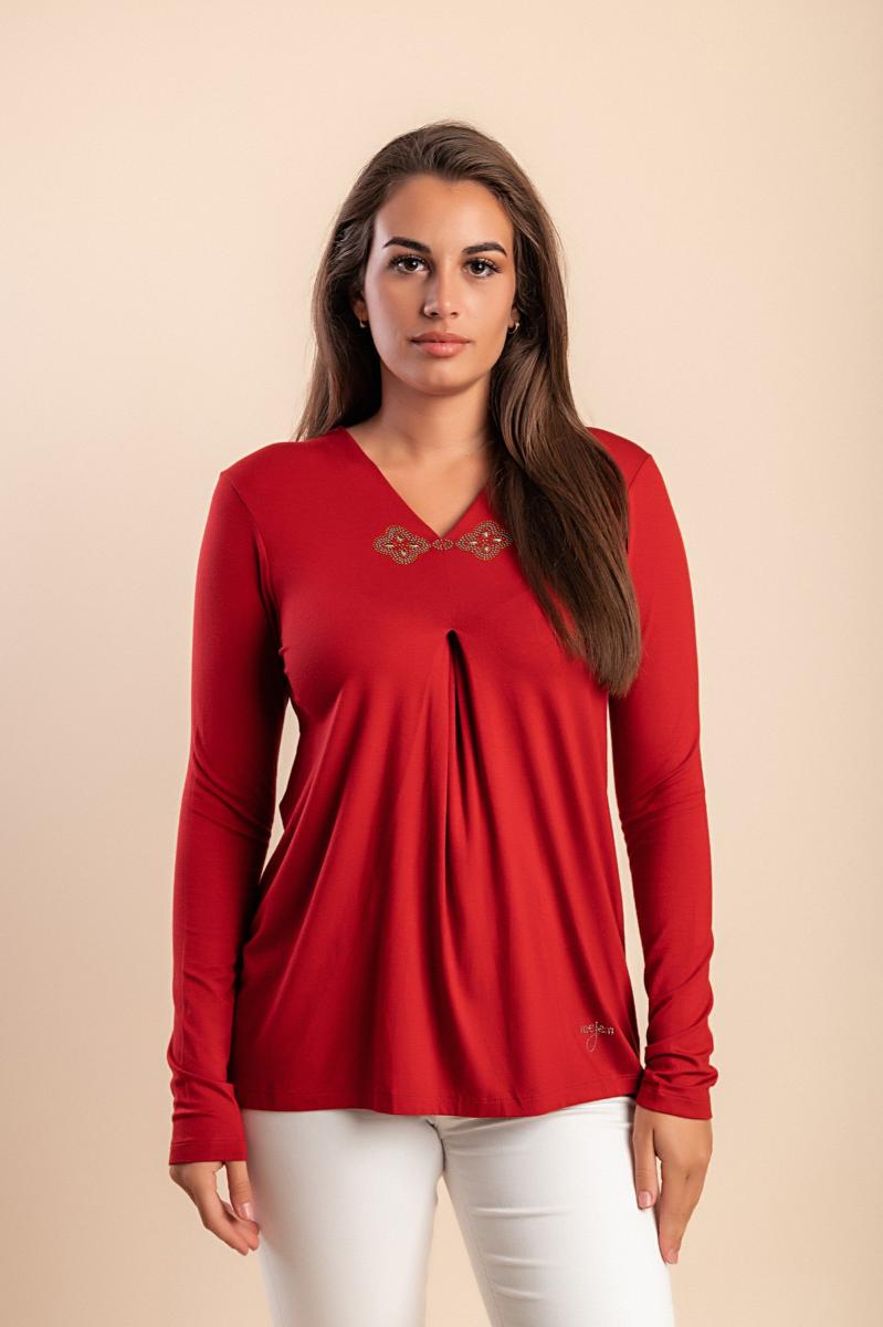 Top con dettaglio decorativo