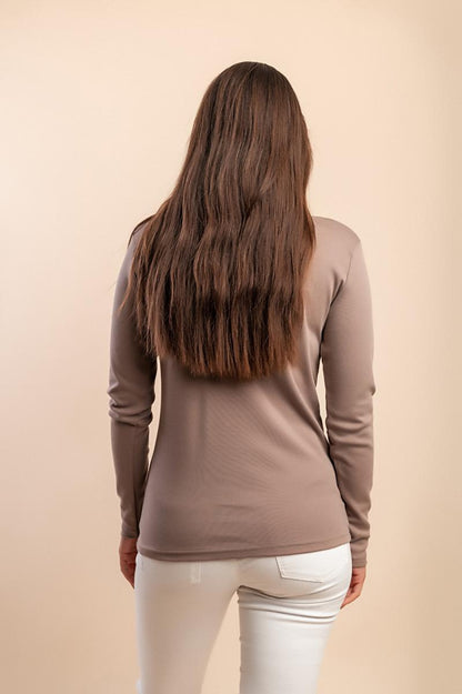 Long-sleeved cotton top