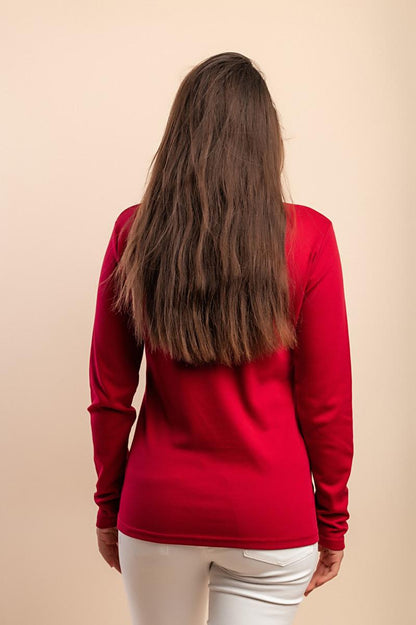 Long-sleeved cotton top