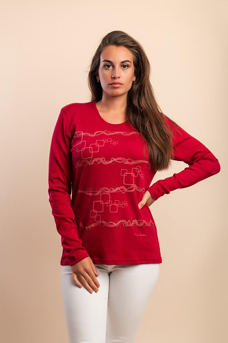 Long-sleeved cotton top