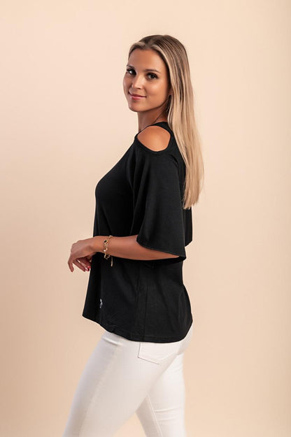 Tricou cu decupaje pe umeri