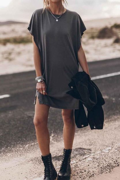 Rochie mini cu mâneci largi
