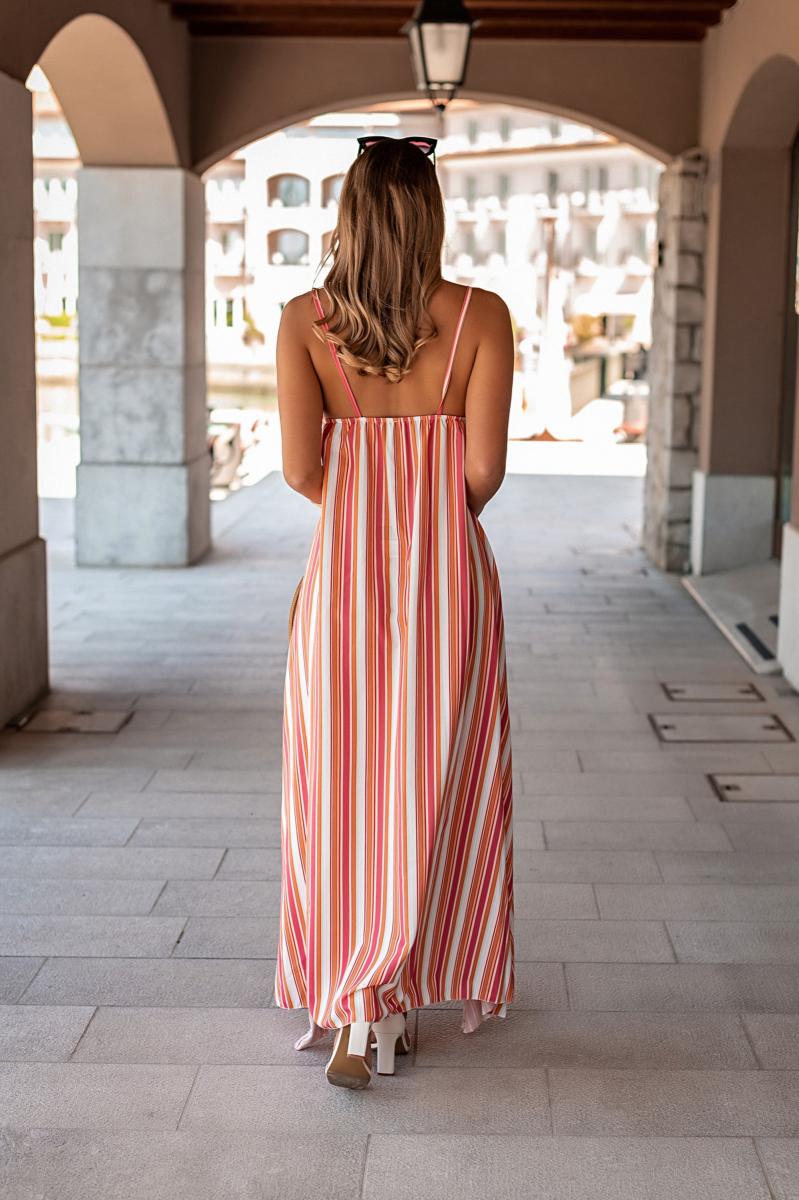 Rochie maxi elegantă cu imprimeu în dungi