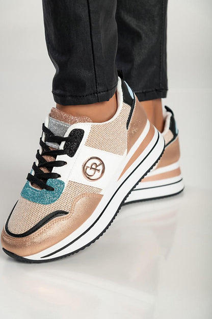 Modne sneakersy z ozdobnym detalem, FF525