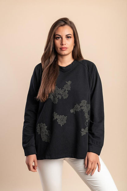 Cotton long-sleeve sweatshirt