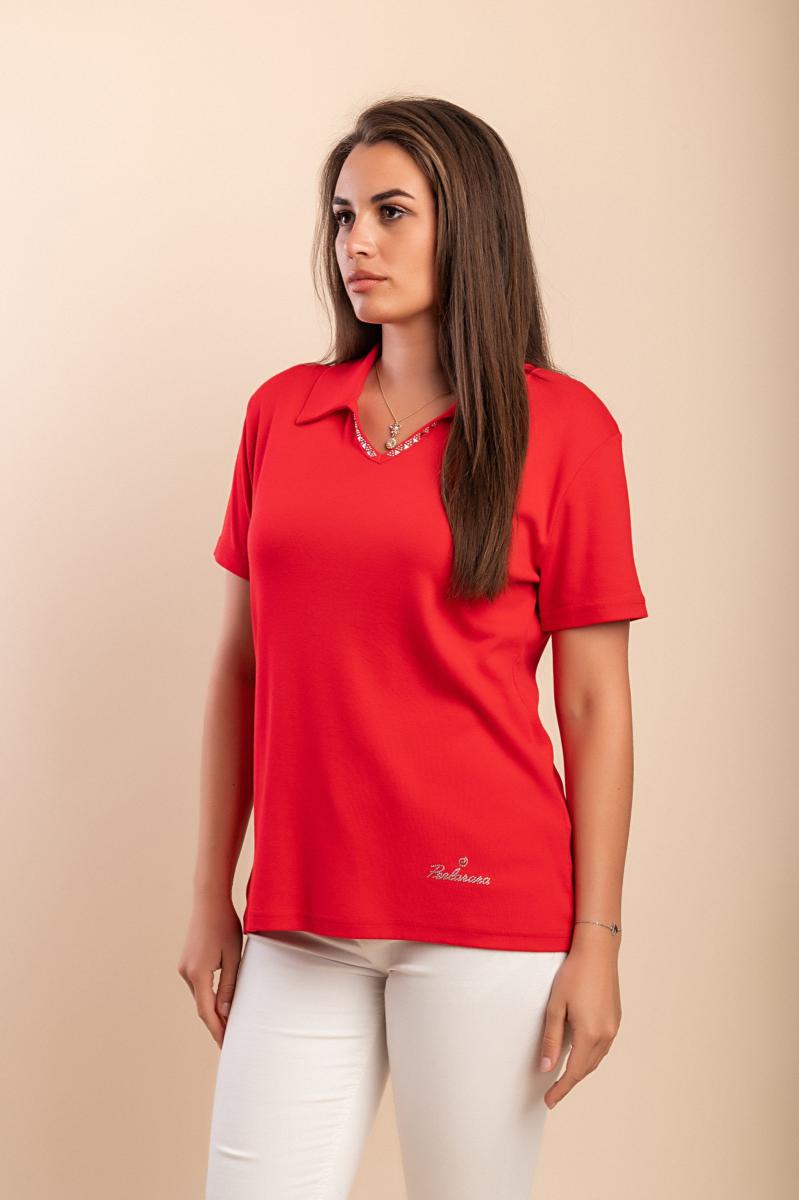 T-shirt in cotone con colletto