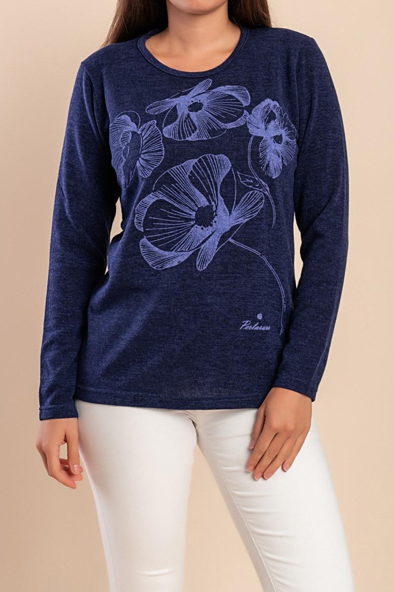 Dzianinowy sweter w kwiatowy wzór