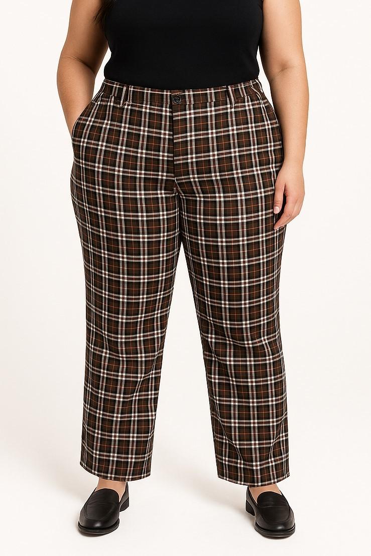 Calças plus size com estampado axadrezado