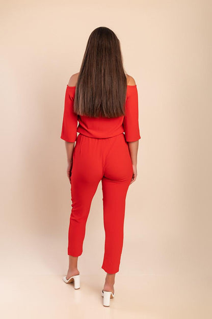 Jumpsuit with "V" neckline