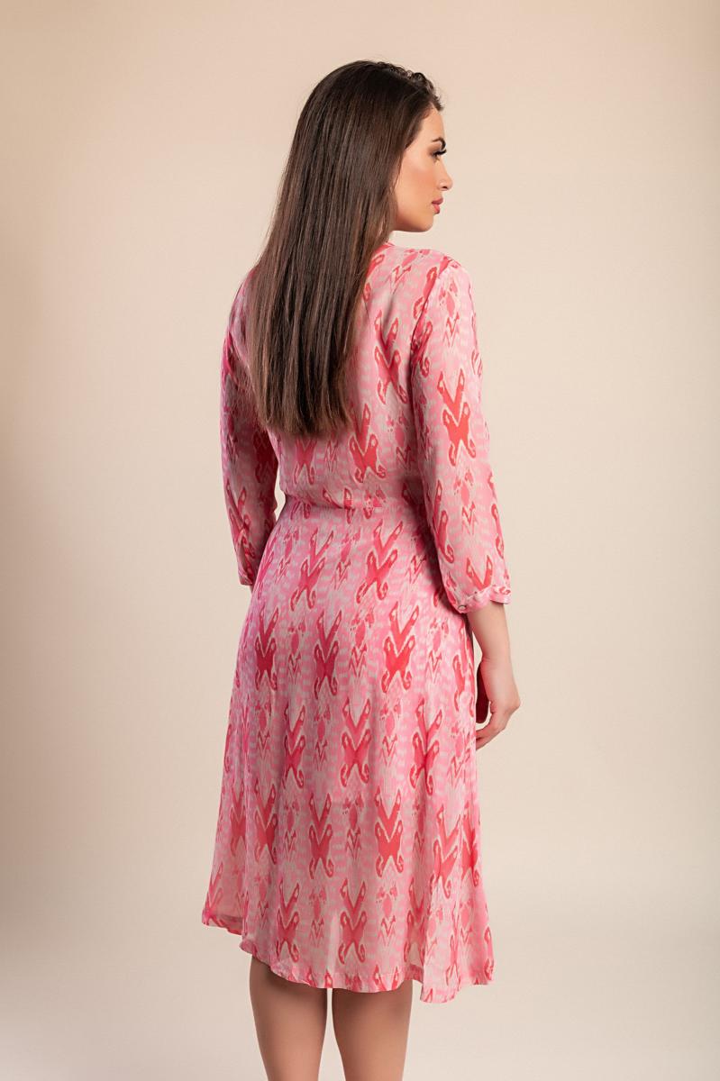 Elegant midi dress with print
