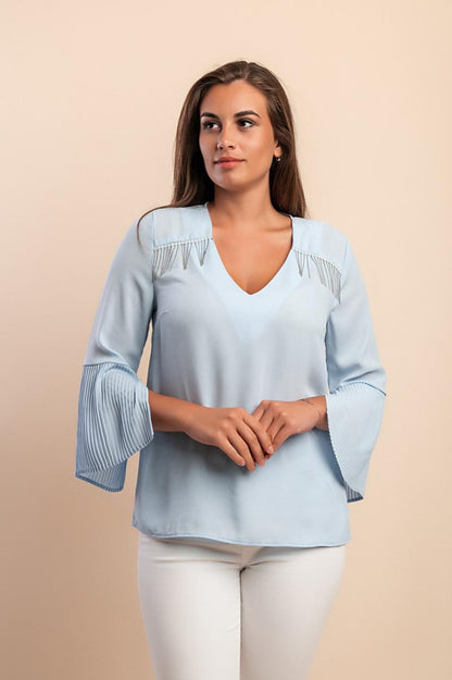 Sweatshirt with pleated detail