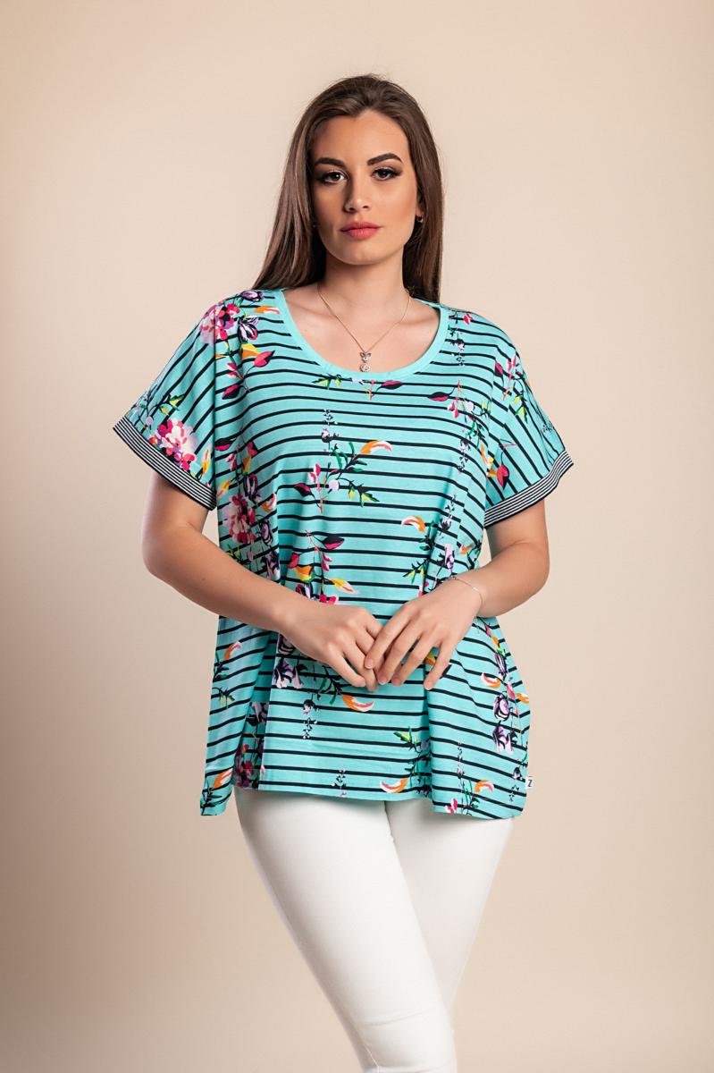 Tricou mărimi mari cu imprimeu în dungi