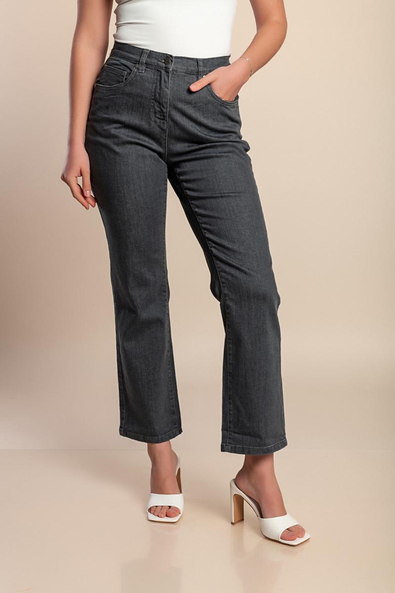 Plus-Size-Jeans