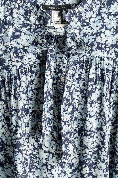 Plus size blouse with floral print