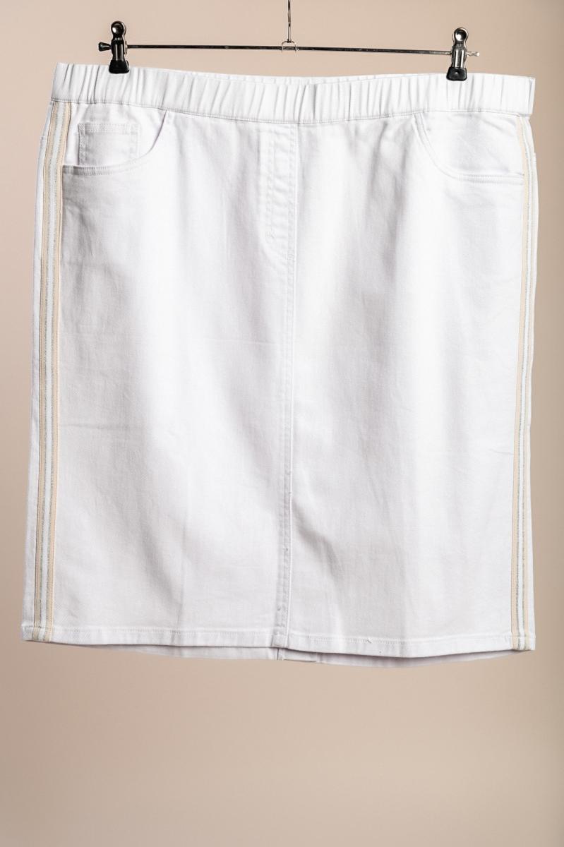 Fustă din denim de mărime mare