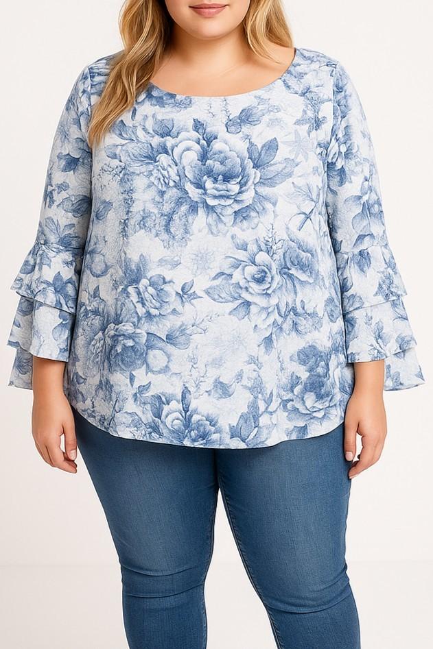 Plus size blouse with print