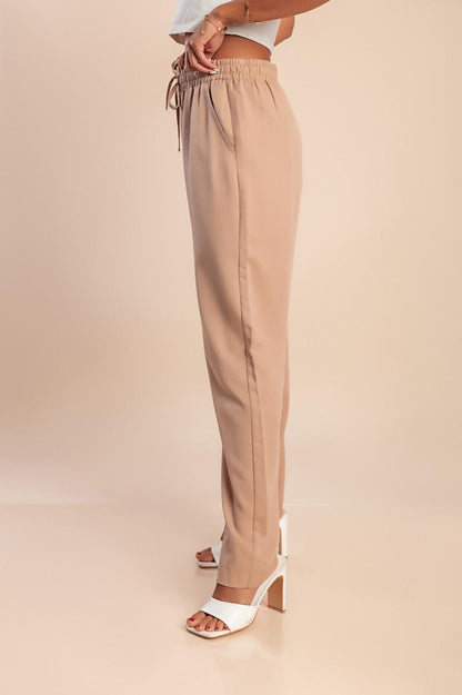 Plus size trousers with elastic waistband
