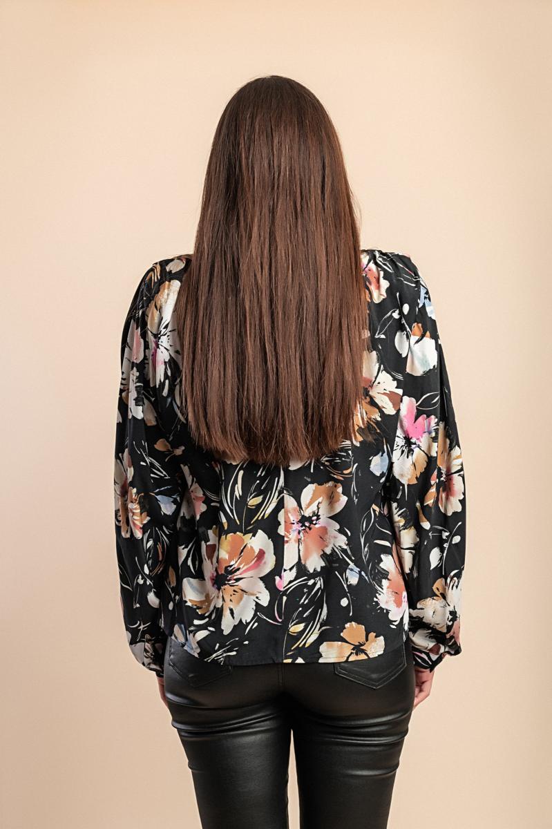 Plus size blouse with floral print