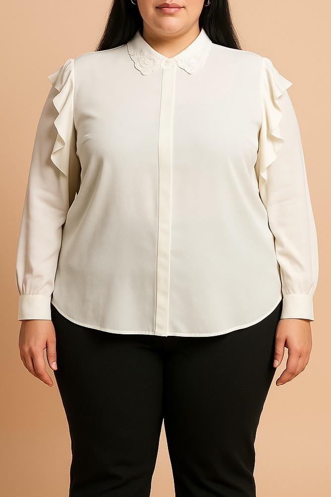 Blusa plus size com folhos
