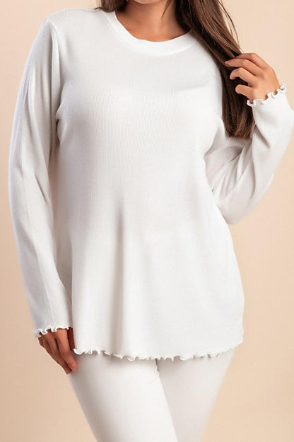 Plus size Top with round neckline