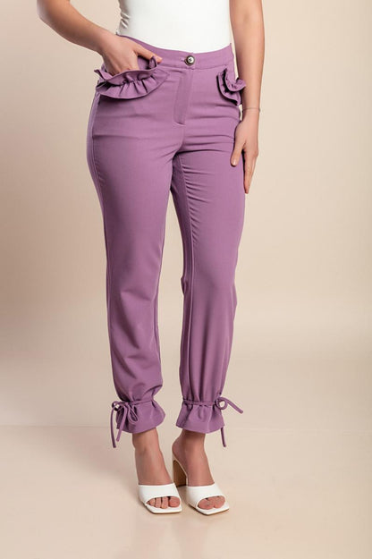 Lange Hose mit Rüschen