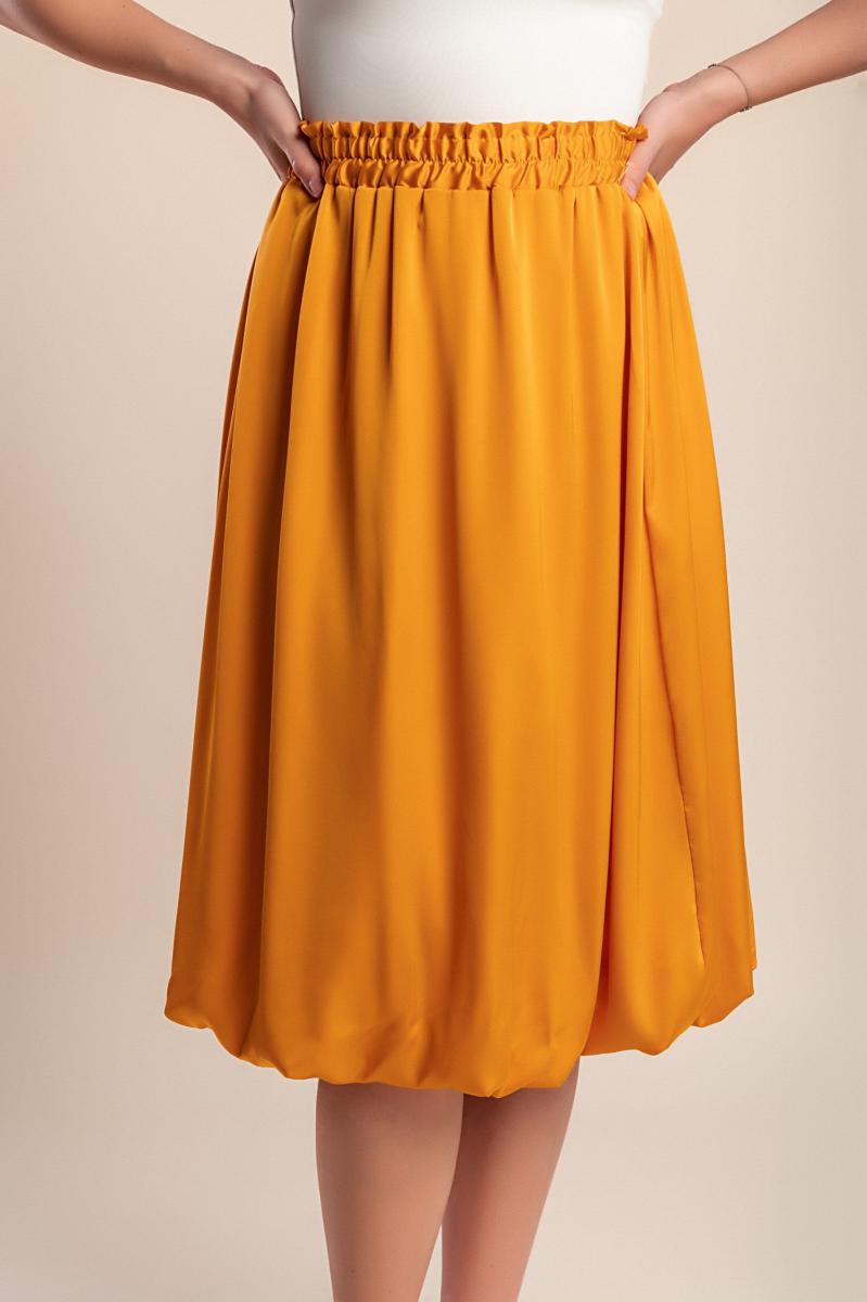 Midi skirt with elastic waistband