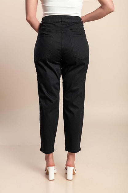 Plus size 7/8 pants with sequins