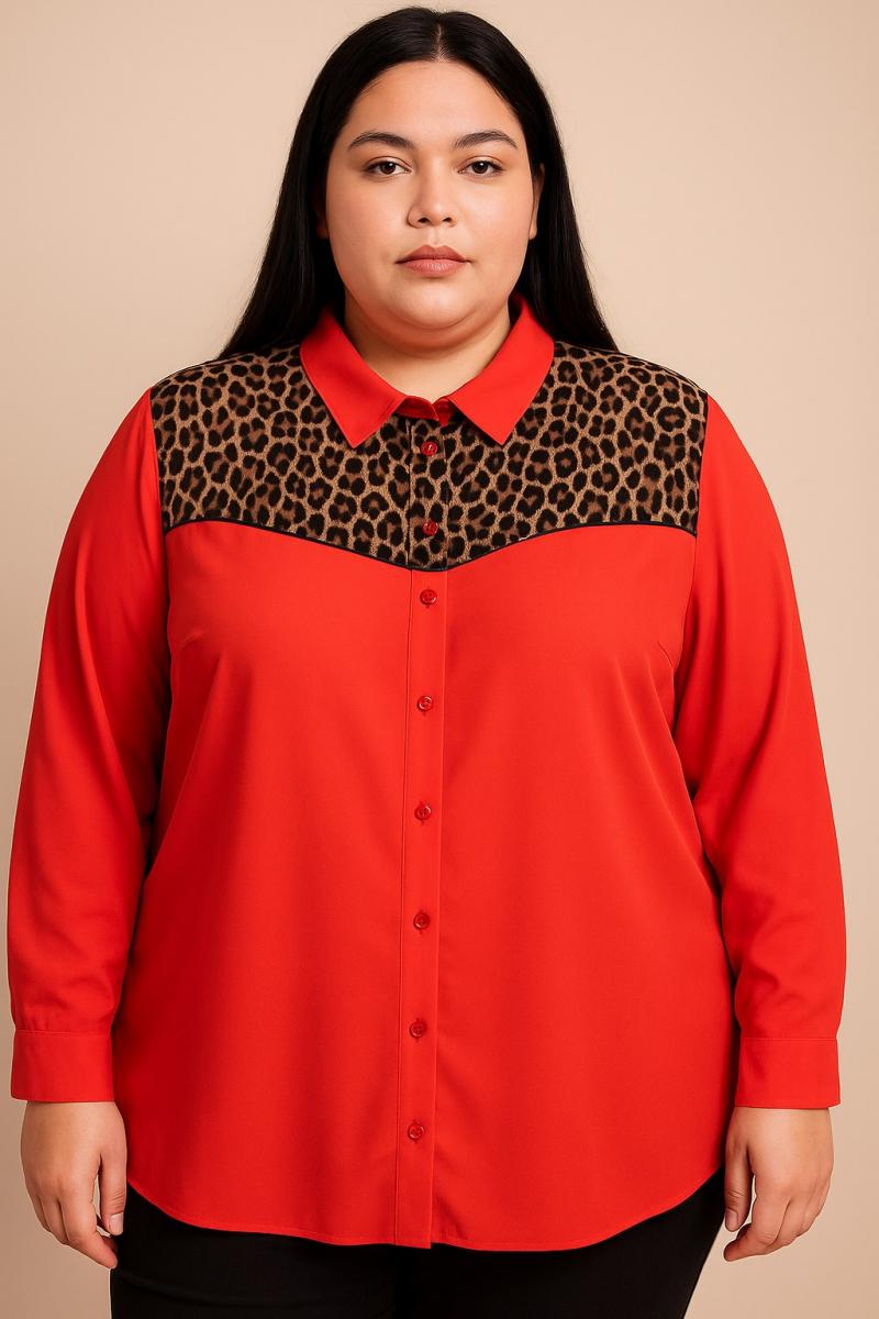 Plus size blouse with leopard print