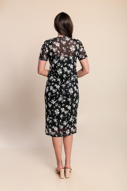Elegant midi dress with print