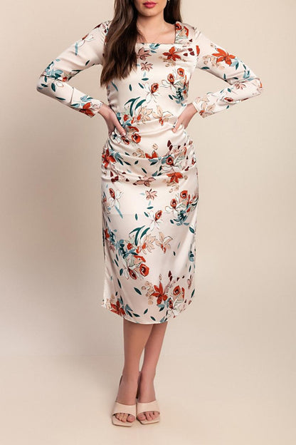 Plus size midi dress with floral print