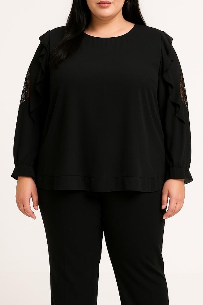 Plus-Size-Bluse mit Spitze