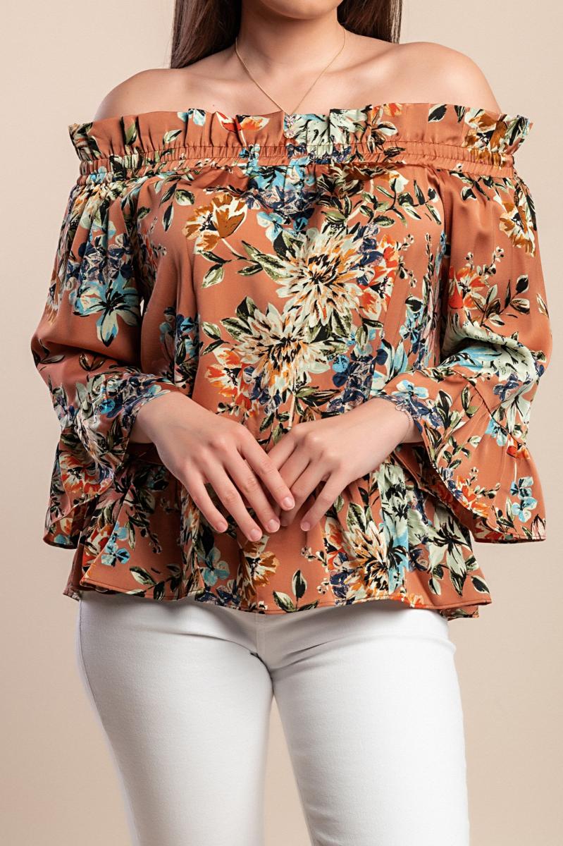 Blusa com estampado floral