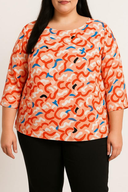 Plus size blouse with print