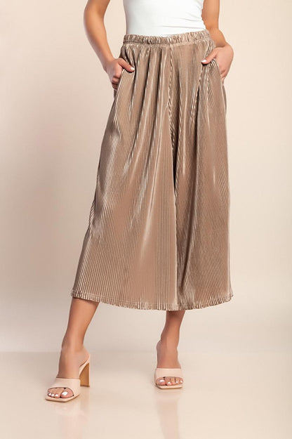 Eleganckie plisowane spodnie