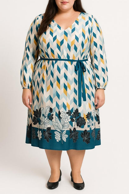 Midikleid in großen Größen mit Print