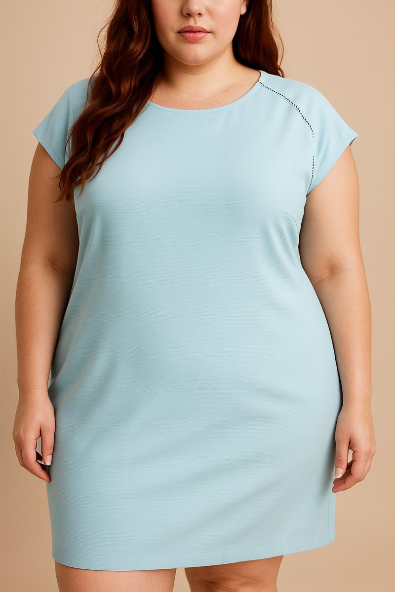 Rochie fără mâneci plus size