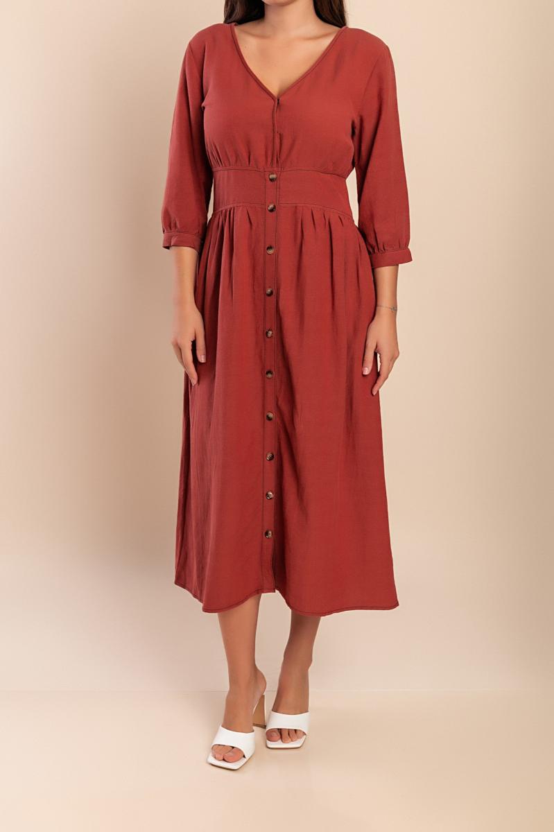 Vestido midi de tamanhos grandes com botões