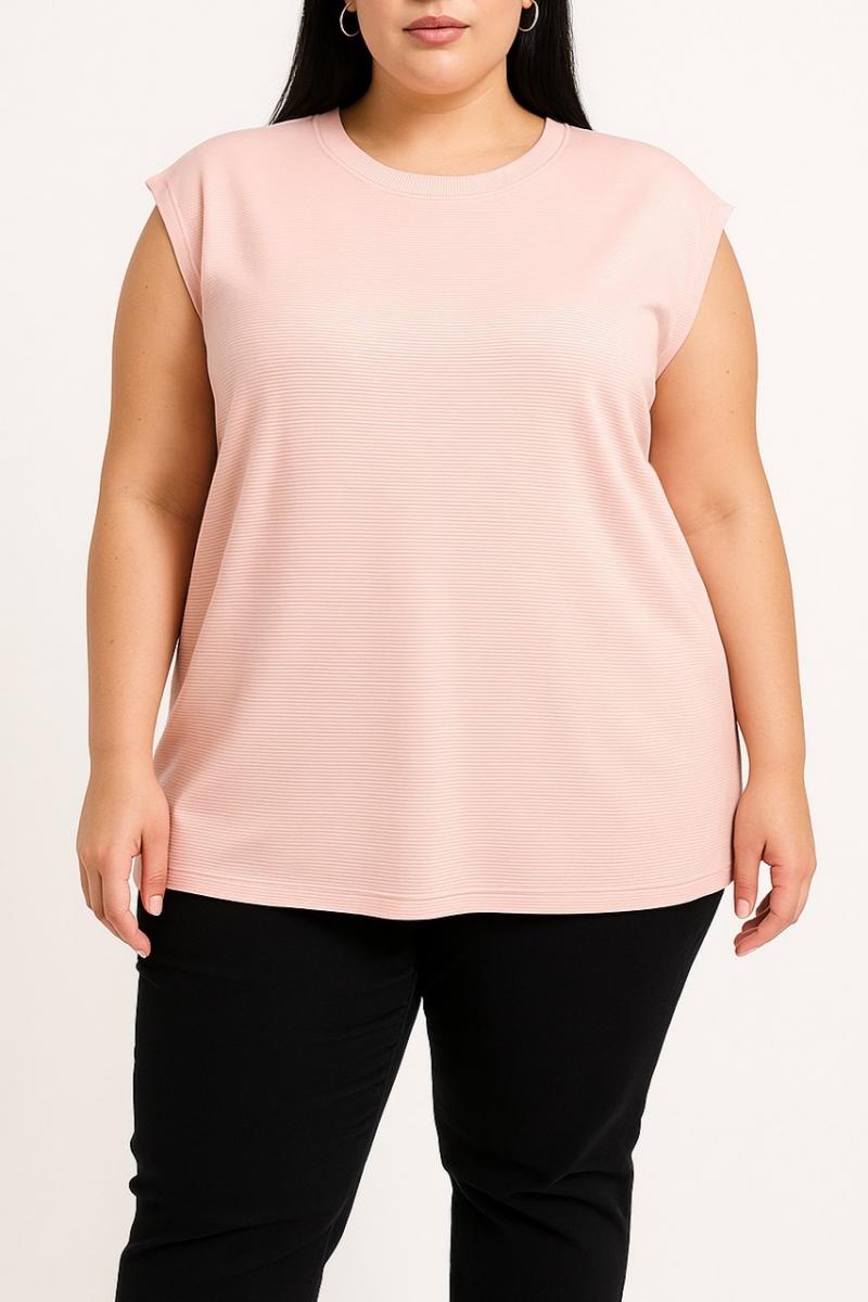 Plus size knitted top