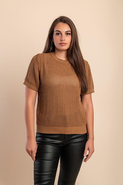 Knitted short-sleeve top