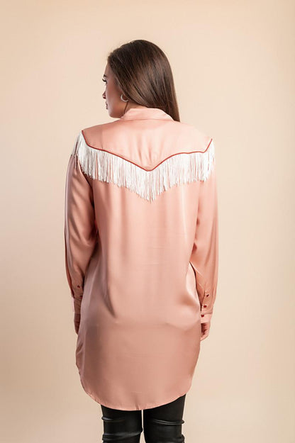 Blusa lunga con frange