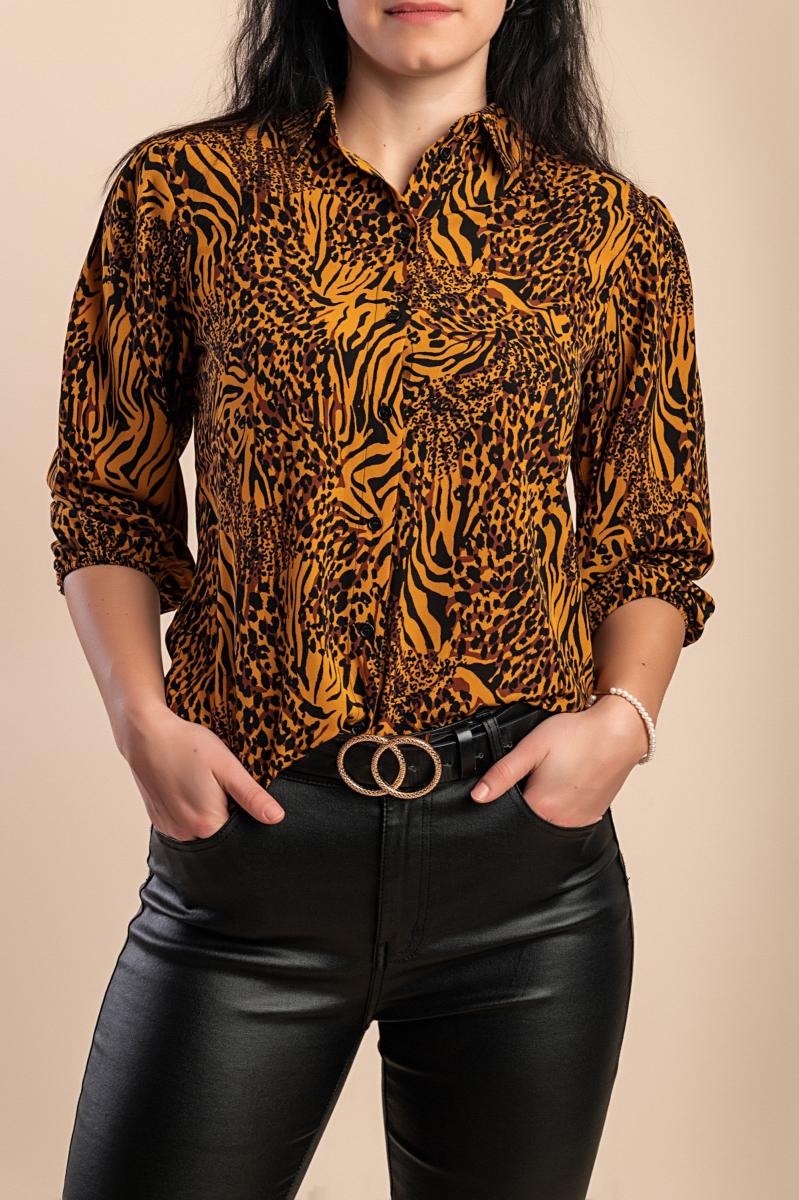 Blouse with print