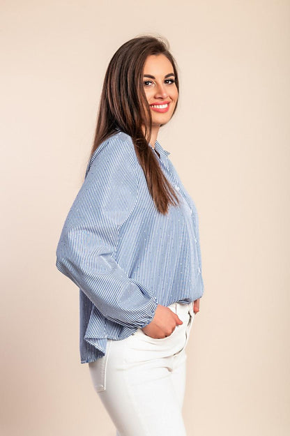 Camisa às riscas
