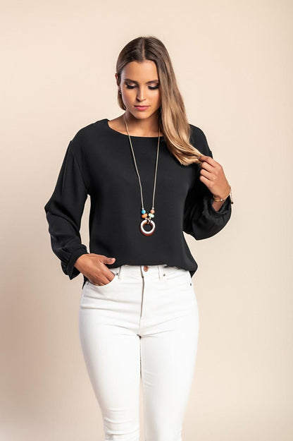 Blouse with collar