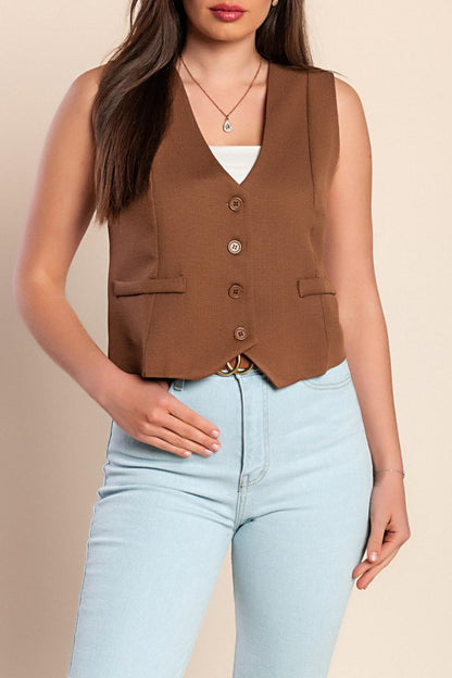 Elegant vest with buttons
