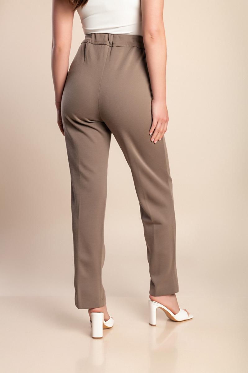 Plus size trousers with elastic