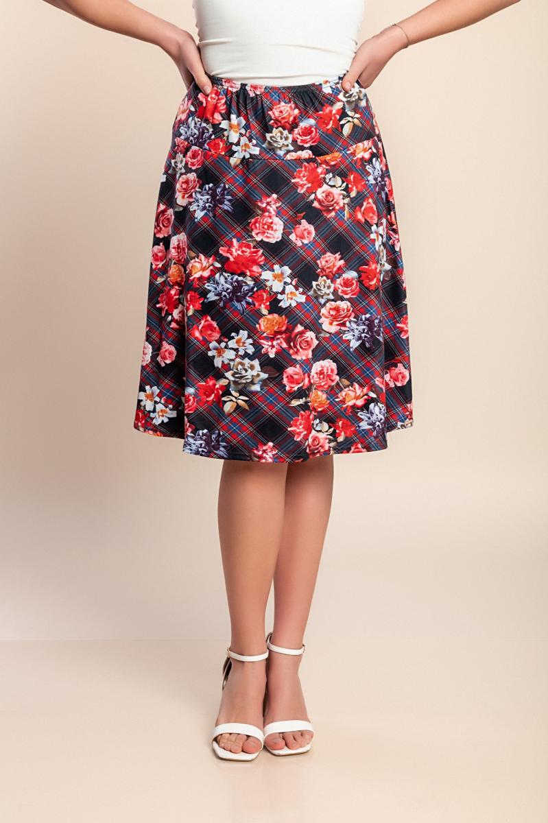 Plus size skirt with floral print