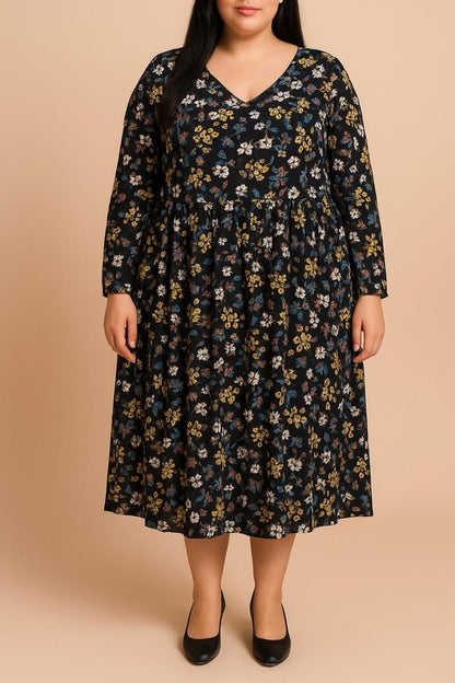 Plus size maxi dress with floral print